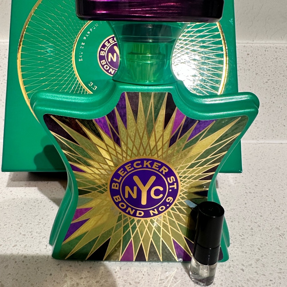 Bleecker street Bond No9 1 ml sample unisex. Karol G favorite